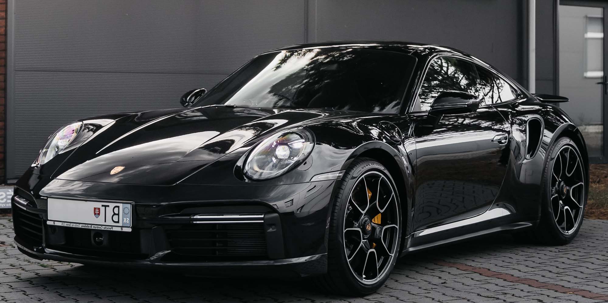 2021 Porsche 911 Review, Pricing – The Works