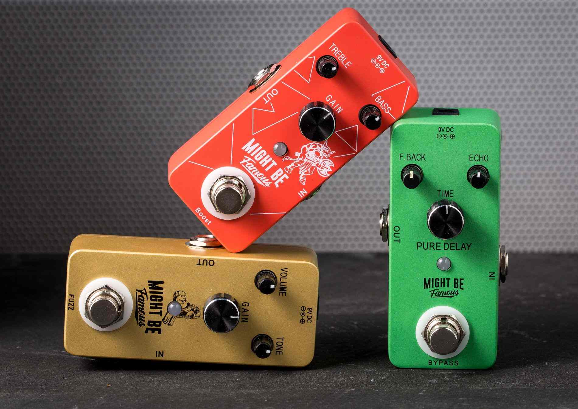 might-be-famous-fuzz-boost-dealy-guitar-pedals